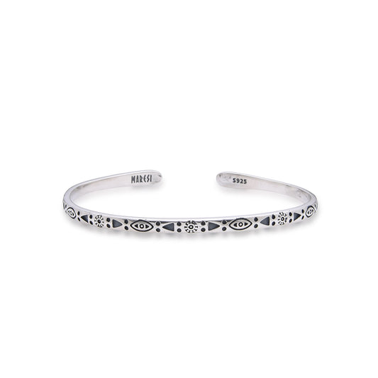 Fashionable sterling silver mens bracelet with engraved details, crafted for a sleek and masculine look.