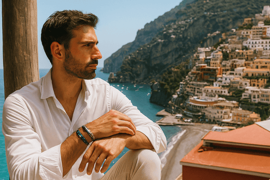 What Jewelry Should Men Wear in the Heat?