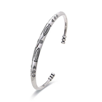 Elegant 925 sterling silver bracelet with engraved ocean fish and patterns