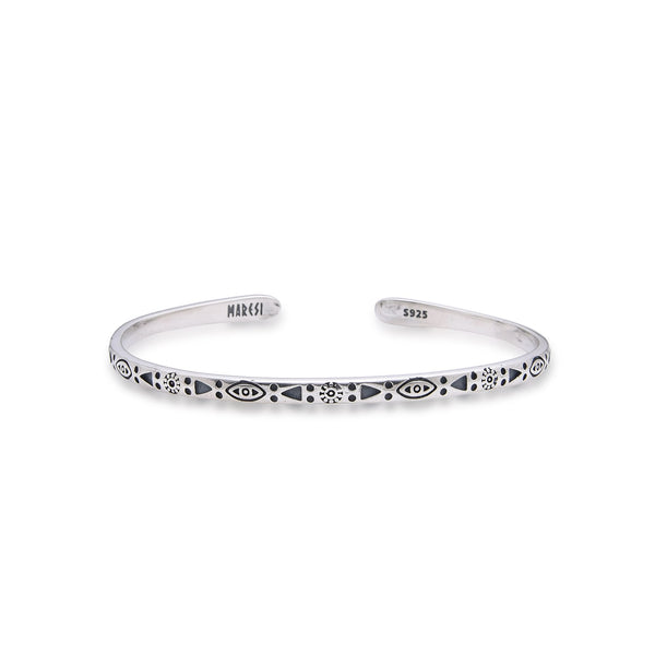 Fashionable sterling silver mens bracelet with engraved details, crafted for a sleek and masculine look.